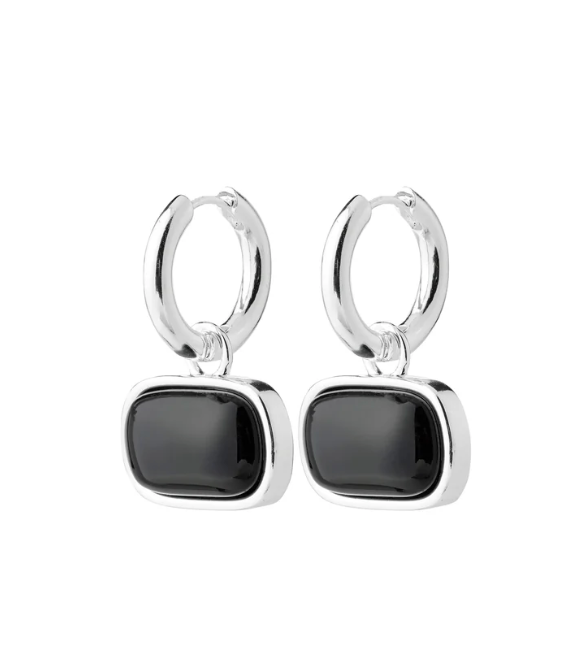 Now earring black