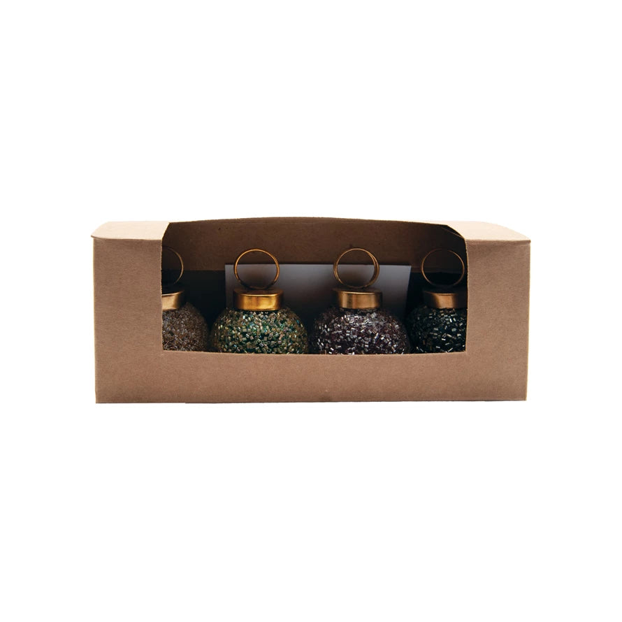 Ball orn placecard holder