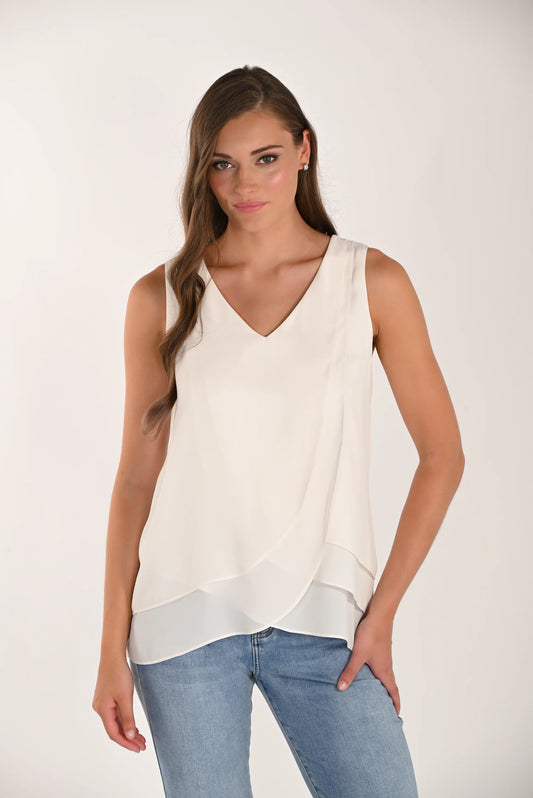 Flattering Tunic Top Frank Lyman Style 261255