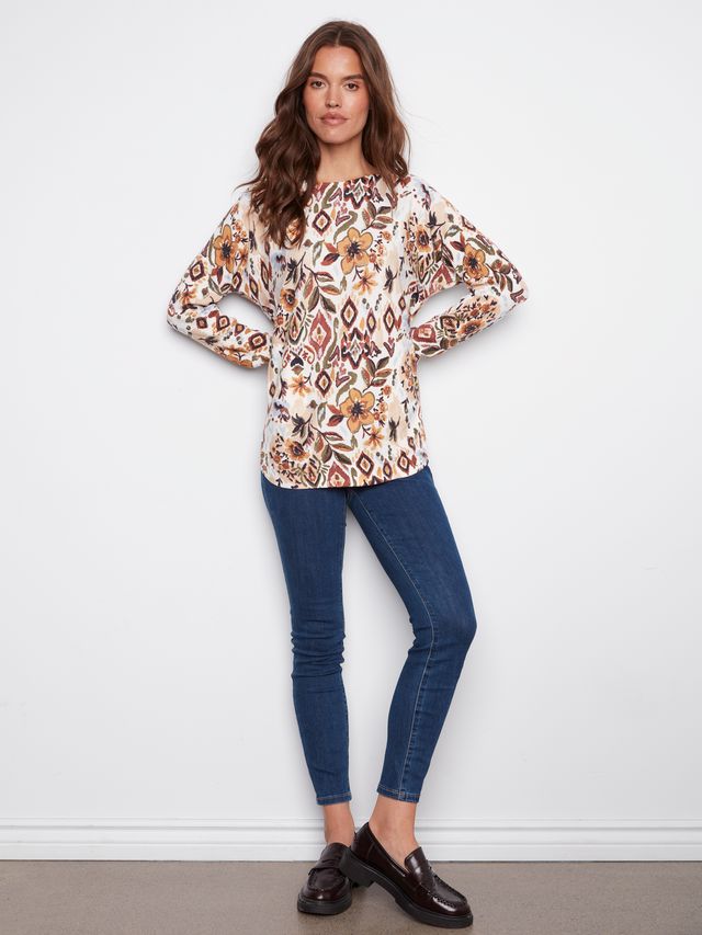 CHARLIE B C2818P PRINTED ROUND HEM SWEATER