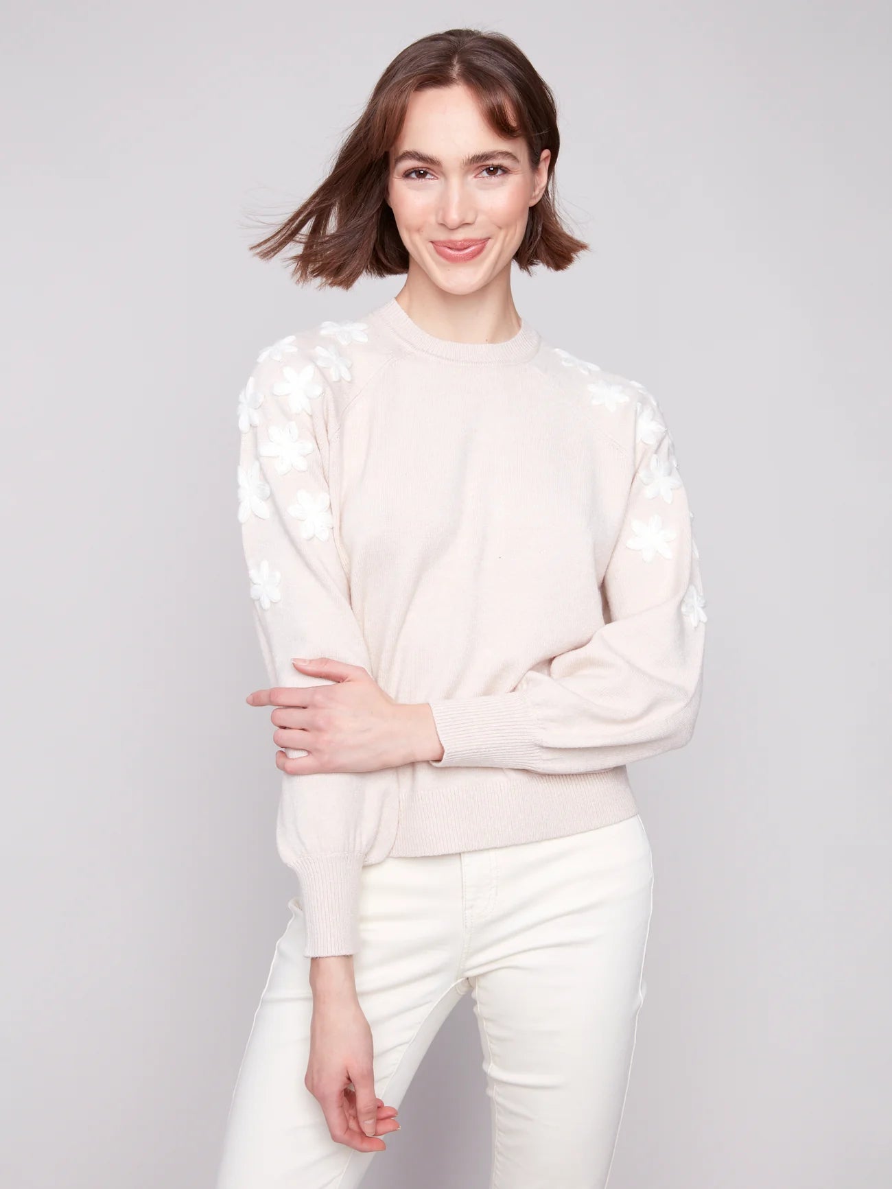 Cream sweater with floral accents C2850
