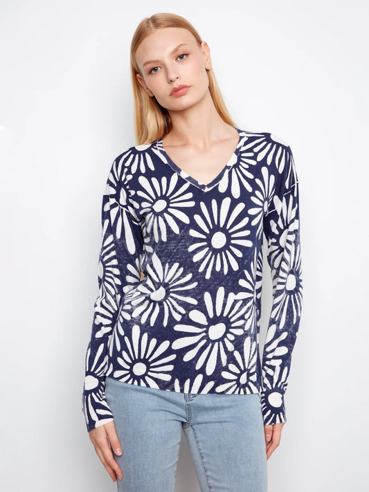 Reversible printed v neck Charlie B C2968-261B