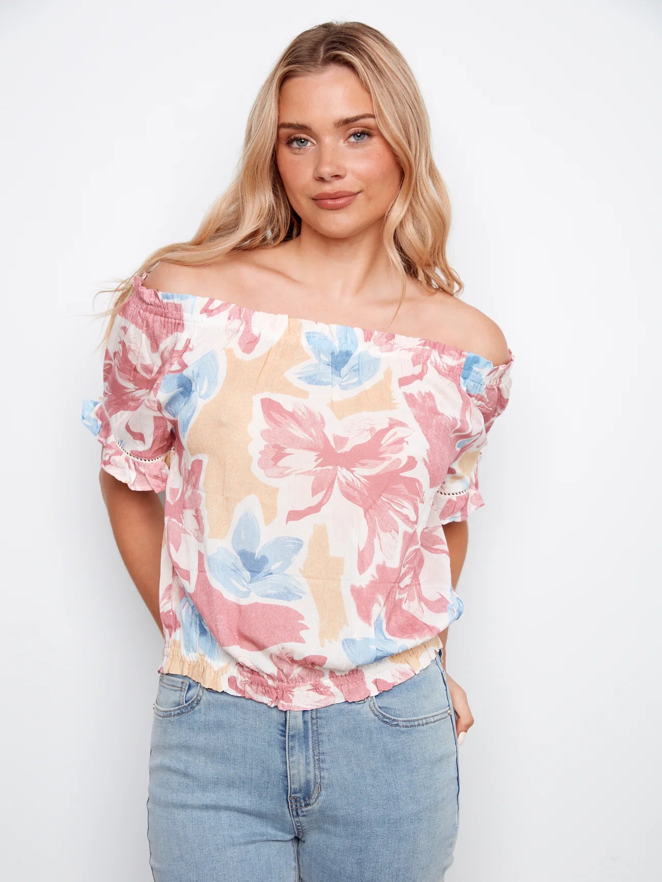 Charlie B off shoulder blouse with printed pattern FLOWERY C4554PR-808B