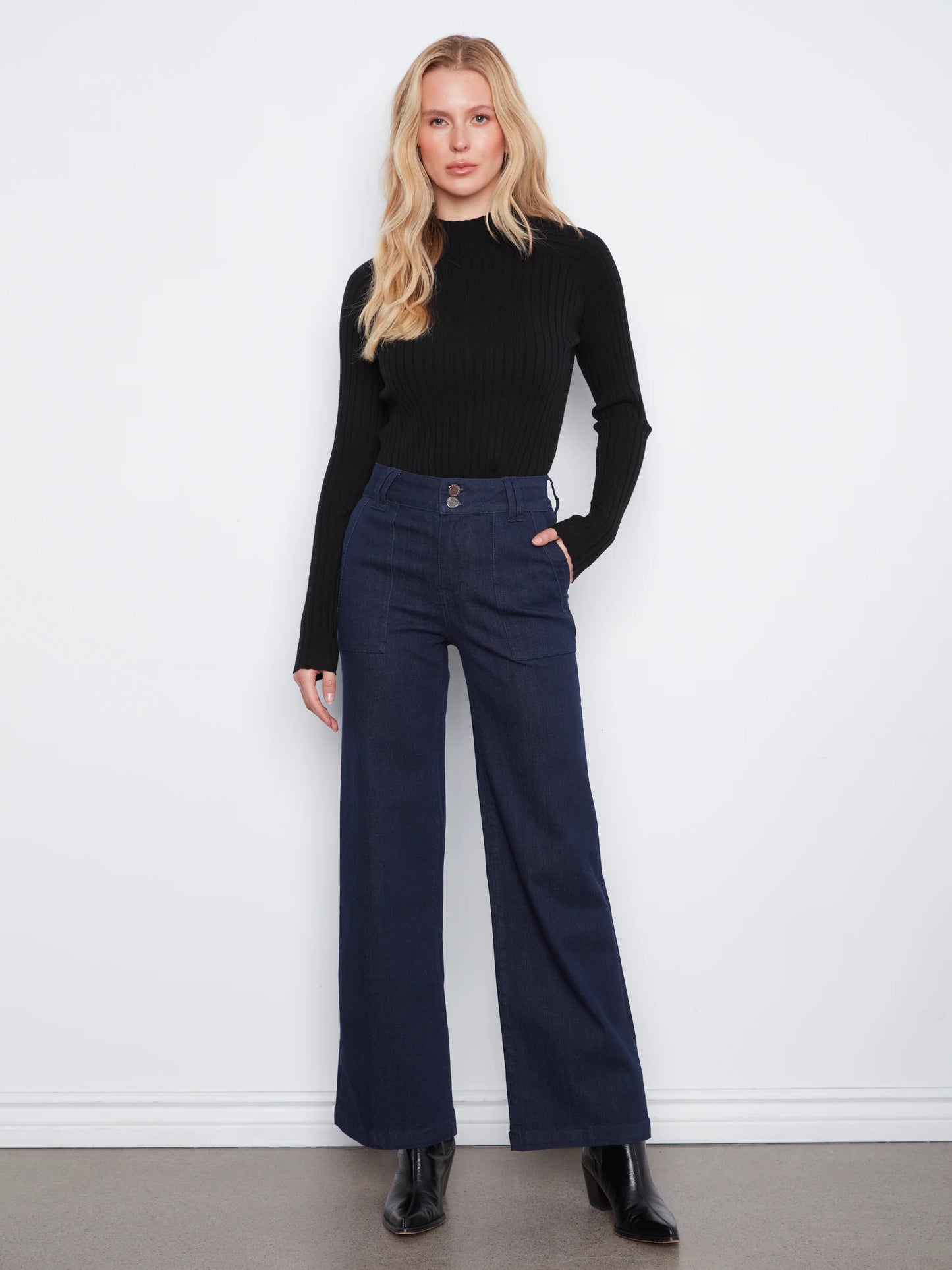 Wide Leg Jeans With Patch Pockets and Double Front Button C5792/431A