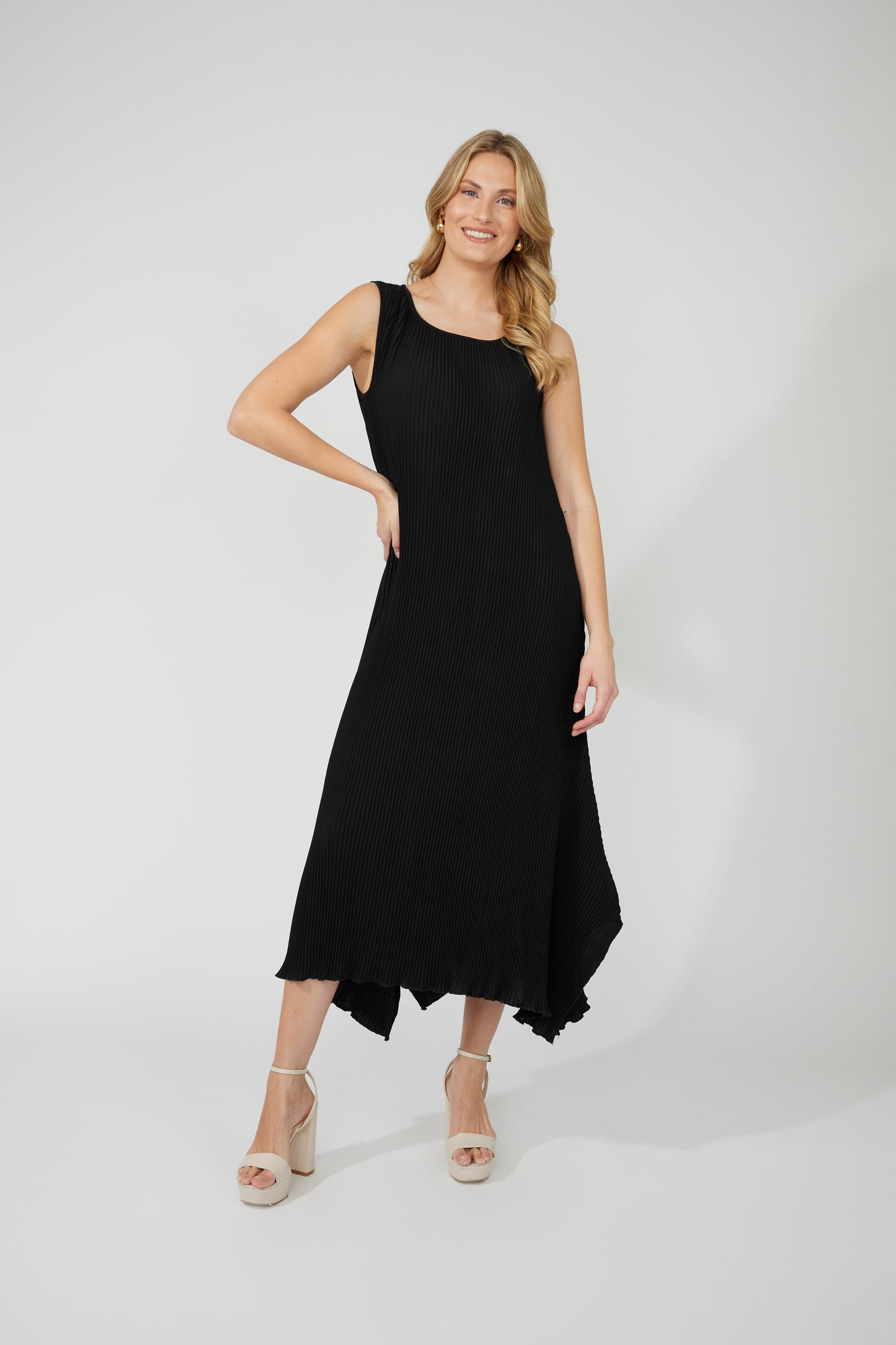Sleeveless A-line Dress Style 251547