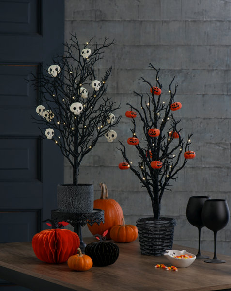 LED Light Up Halloween Tree