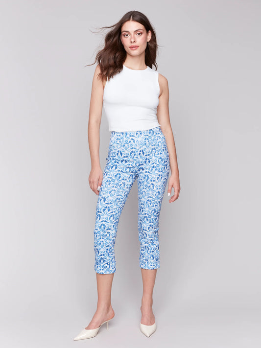 Printed Stretch Pull-On Capri Pants