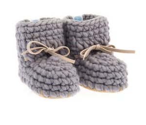 Sweater Moccs